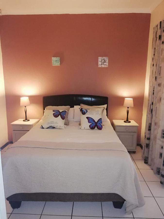 Matina Guest House Johannesburgo Exterior foto